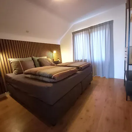 Apartment De Torenvalk